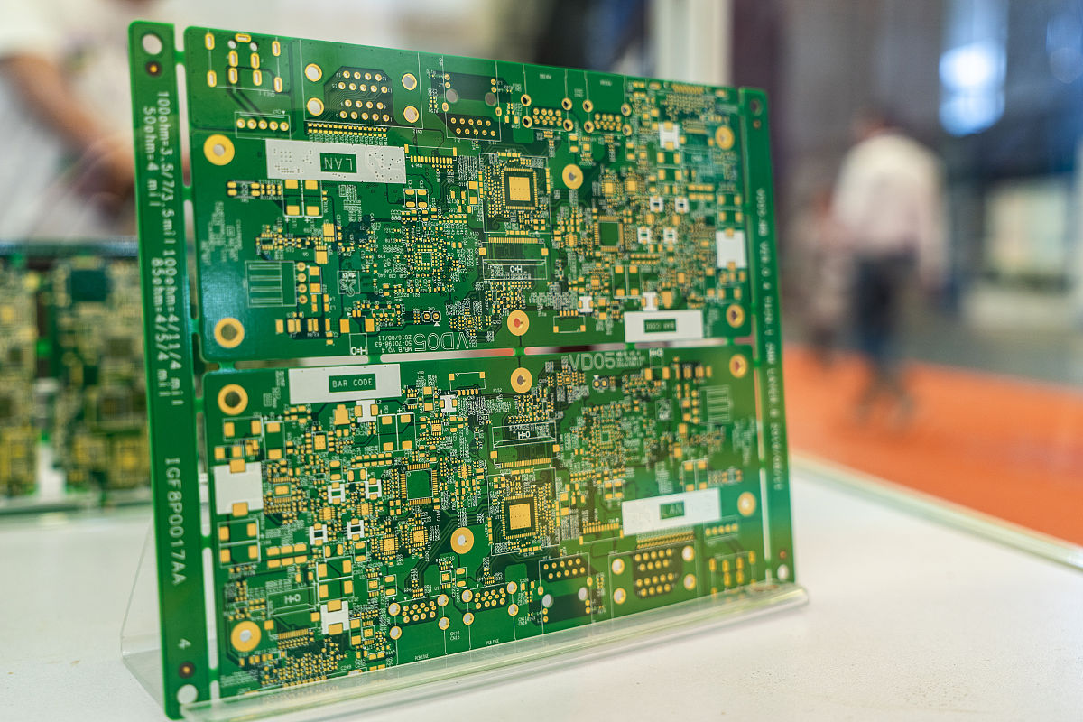 印制板電鍍后拋光用金剛砂400#微粉？