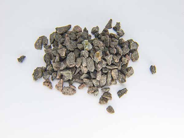 供應(yīng)填充料用棕剛玉段砂細(xì)粉 河南鄭州棕剛玉